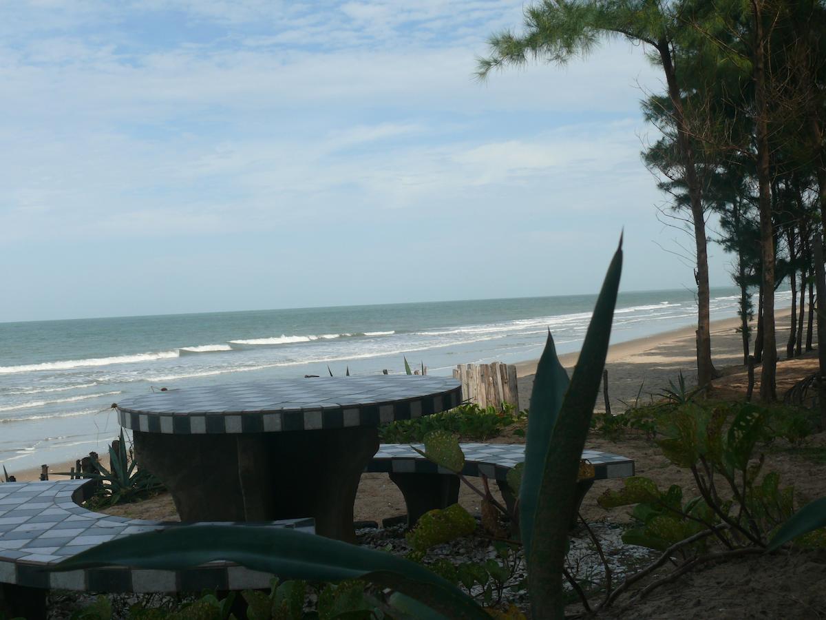 Atlantic Abéné Hotel Abémé Esterno foto