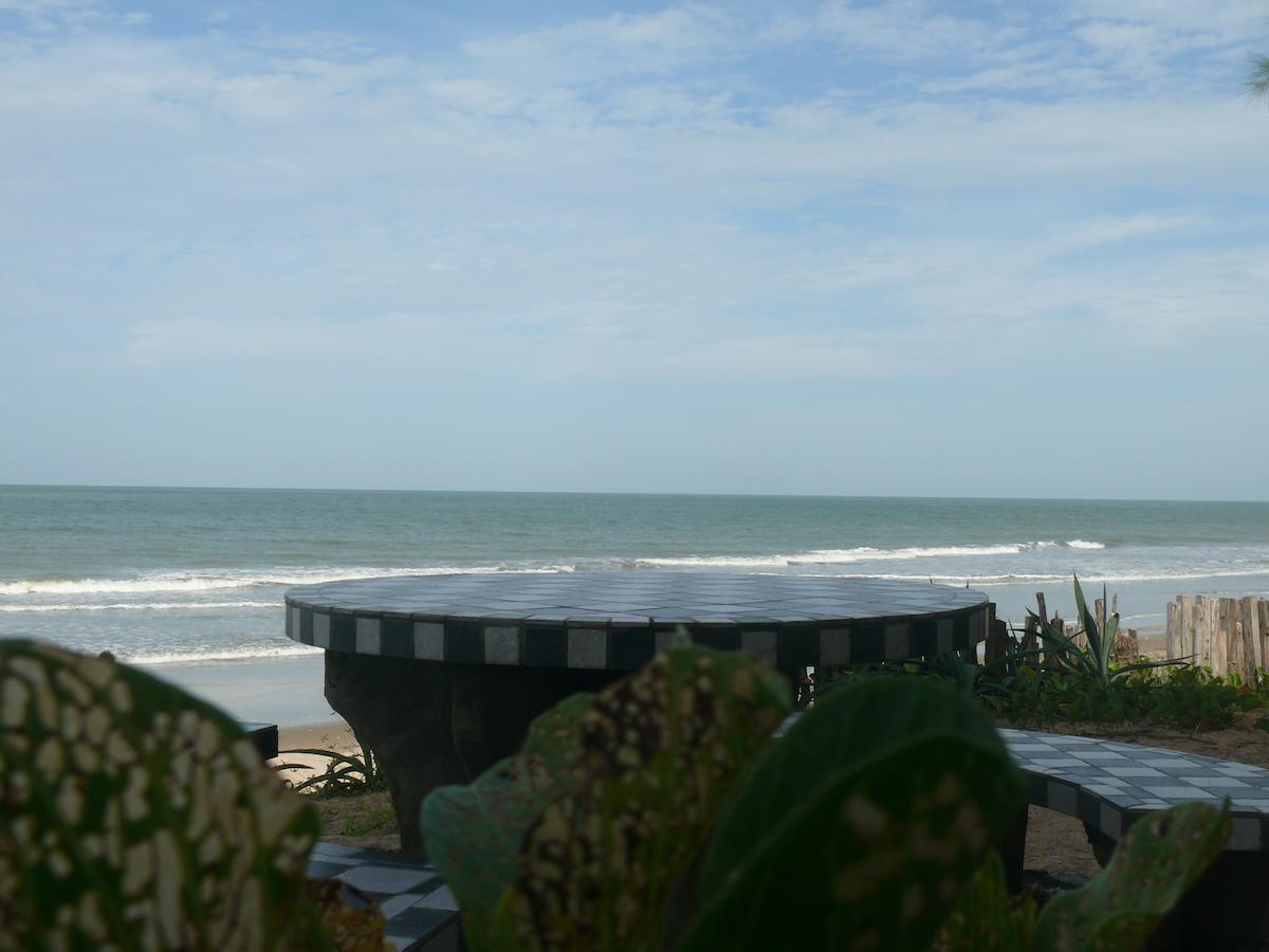Atlantic Abéné Hotel Abémé Esterno foto